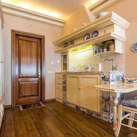 Angel House Vilnius, Pilies Вильнюс