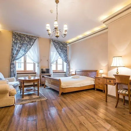 Angel House Vilnius, Pilies Lägenhet